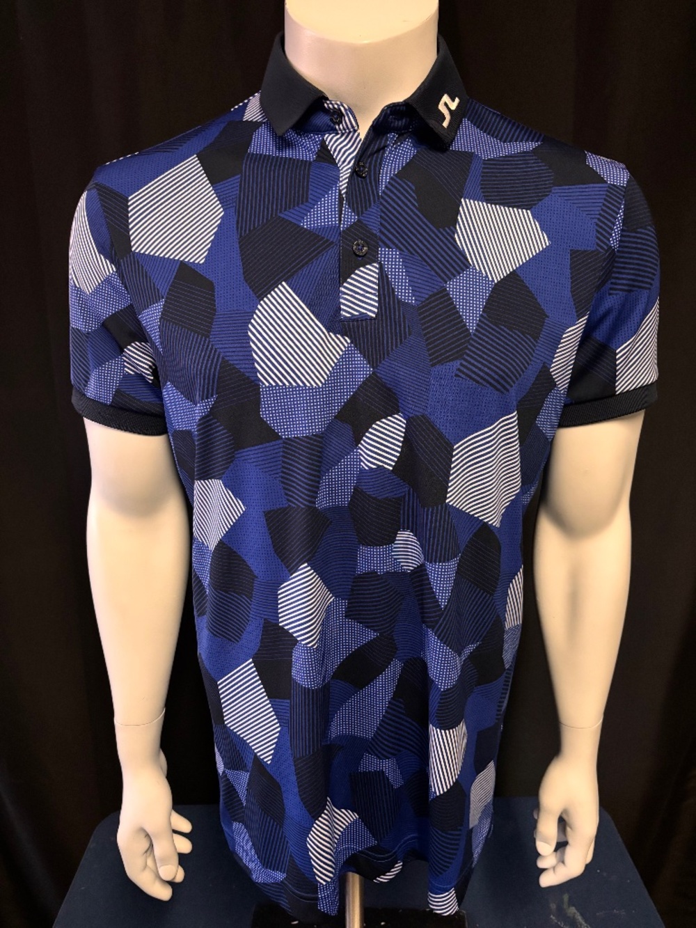 Awesome mens large J Lindeberg golf polo